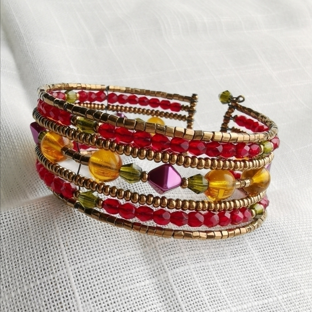 NEW, Beaded cuff bracelet hand made red bronze